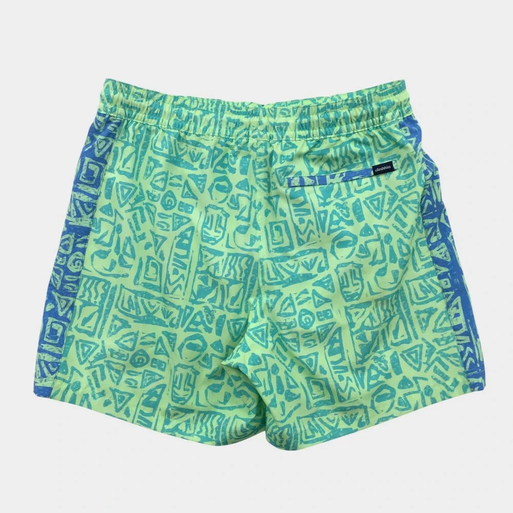 Chubbies Mens Swim Trunks Large 5.5 Inseam Green Blue Tiki Tribal Board Shorts